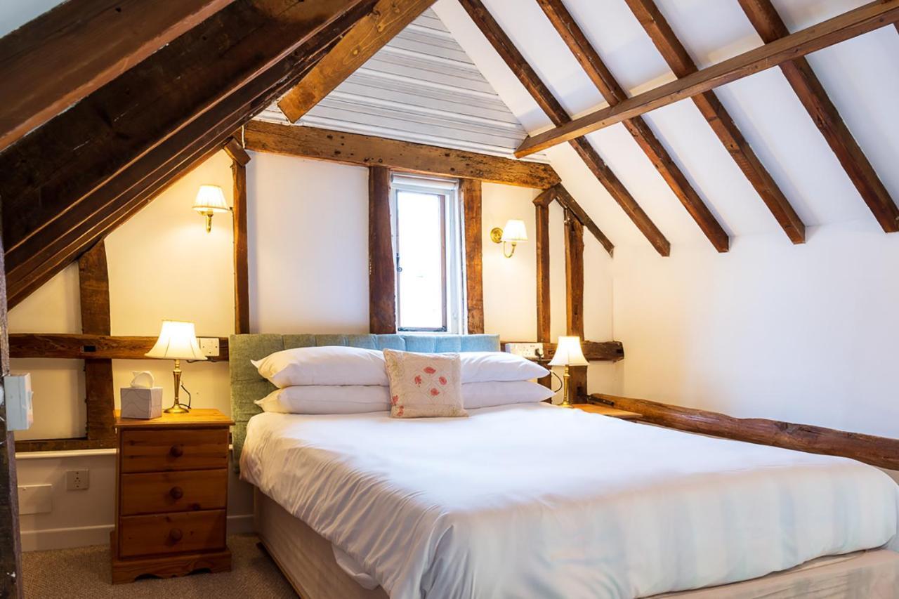 The Abbey Hotel & Apartments Bury St. Edmunds Екстериор снимка