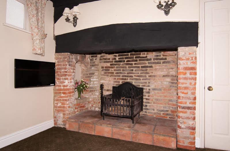 The Abbey Hotel & Apartments Bury St. Edmunds Екстериор снимка
